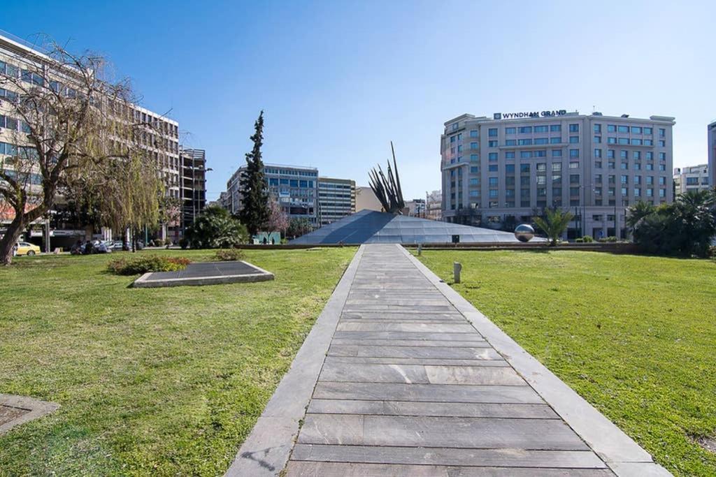 Bright Apartment For 6 Ppl In Athene Buitenkant foto